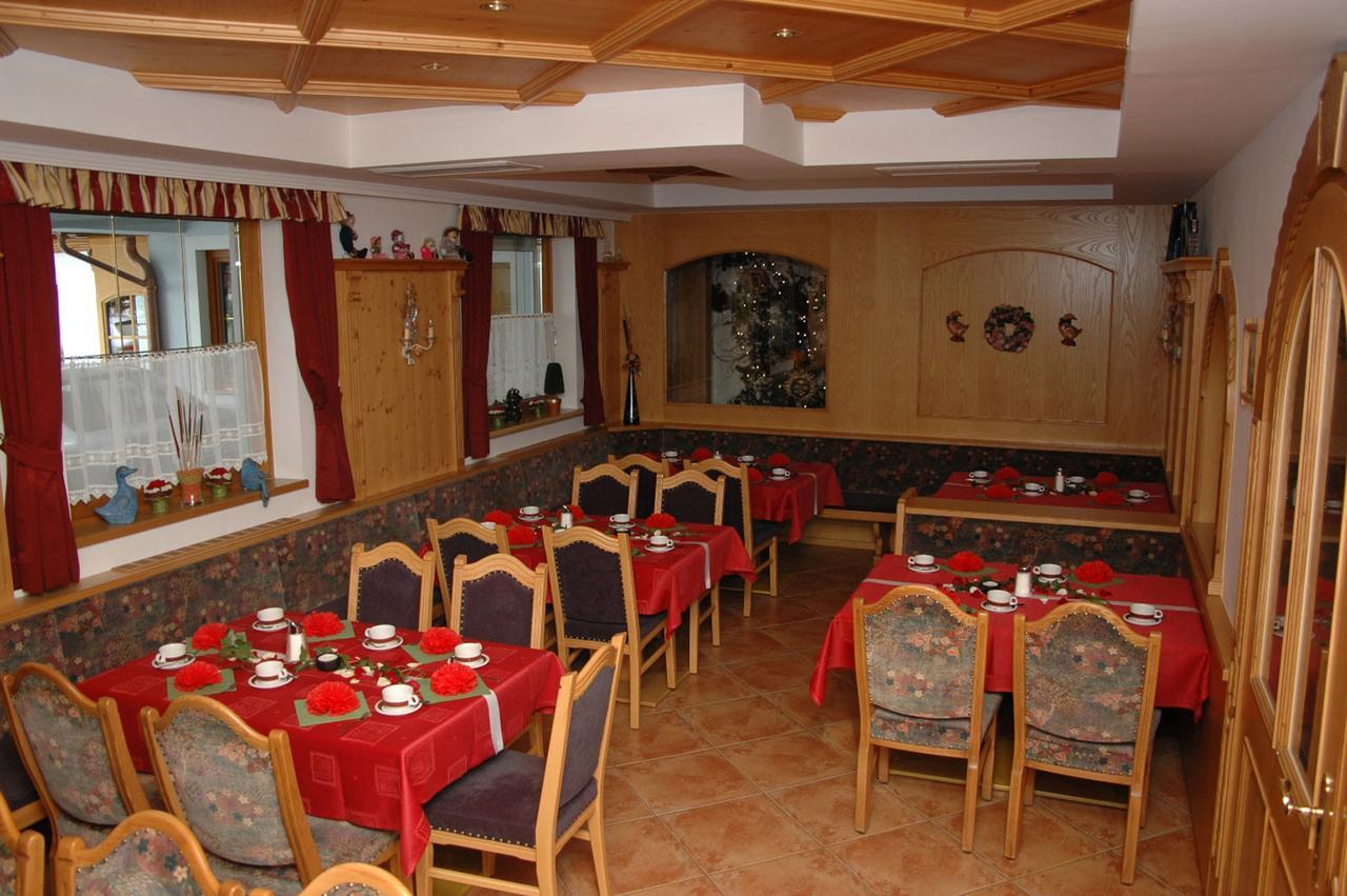 Hotel Hoerlgut Maria Alm am Steinernen Meer Bagian luar foto